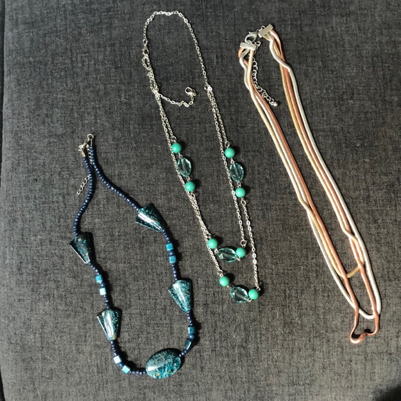 Jewelry lot - Picture 2 of 4